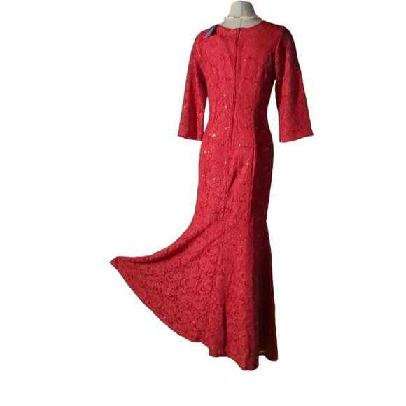 *New* EUREKA USA Luxury Red Lace Sparkling Maxi Dress Size XL - Picture 7 of 16